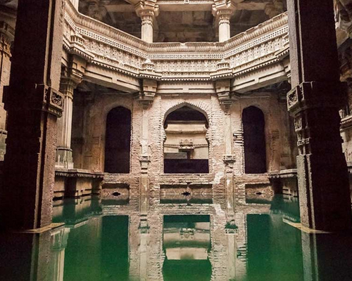 Adalaj Stepwell